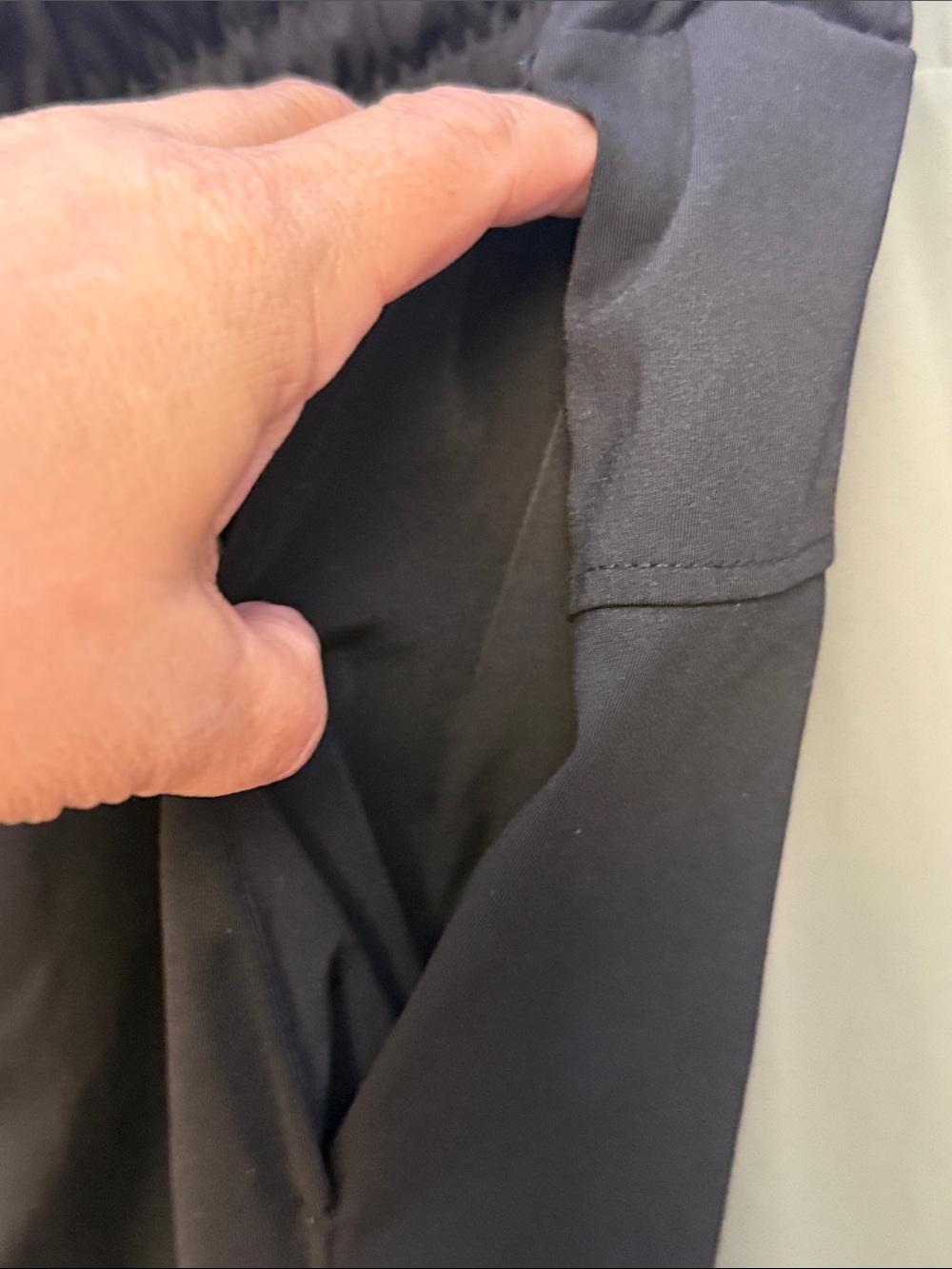 Women's Relaxed Jogger Pants - Black & Olive - Picture 6 of 7